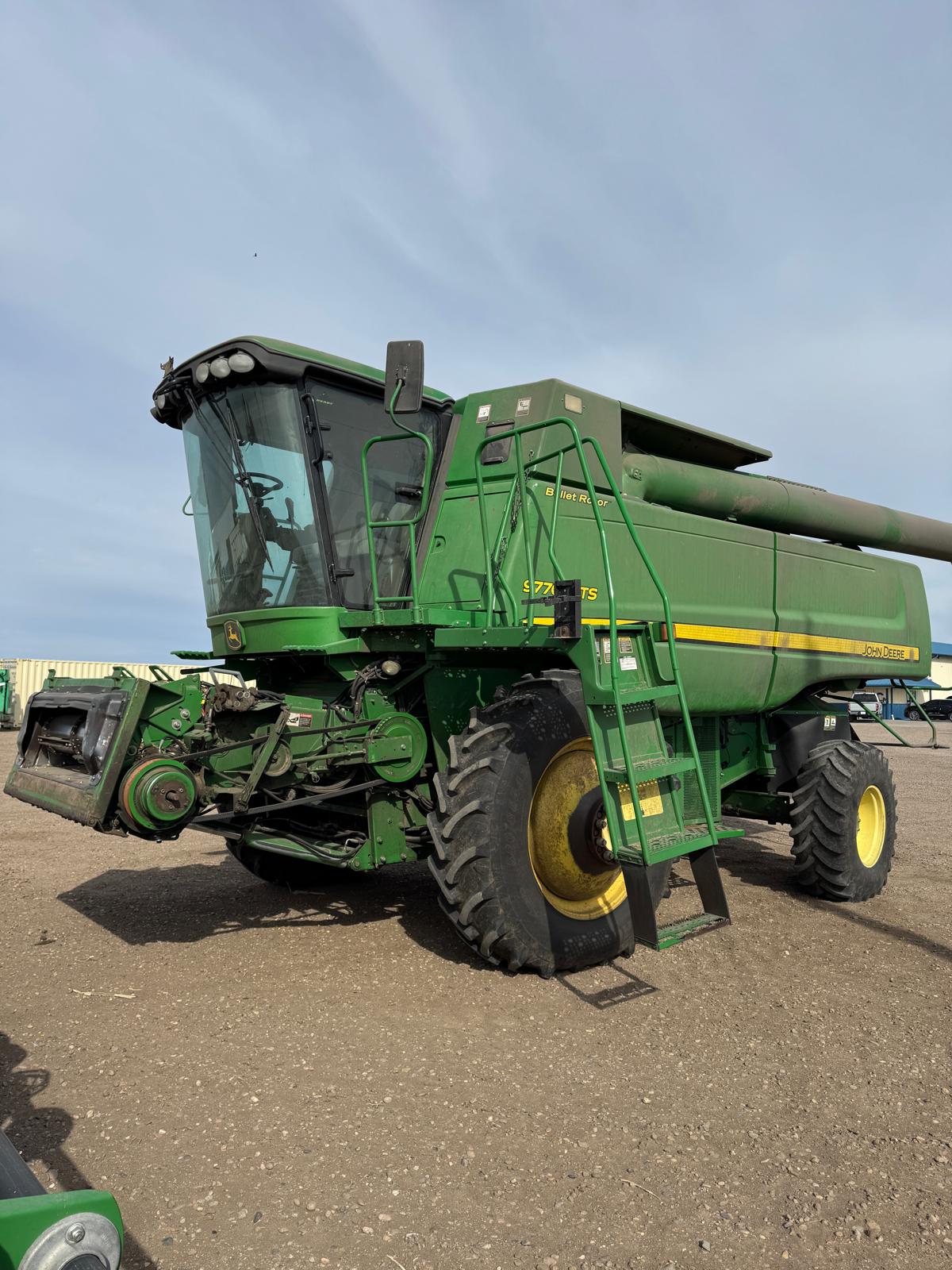 2008 9770 STS John Deere combine