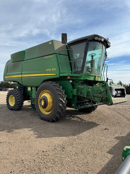 2008 9770 STS John Deere combine