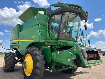 2015 S670 John Deere Combine