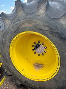 30.5L-32 Tires
